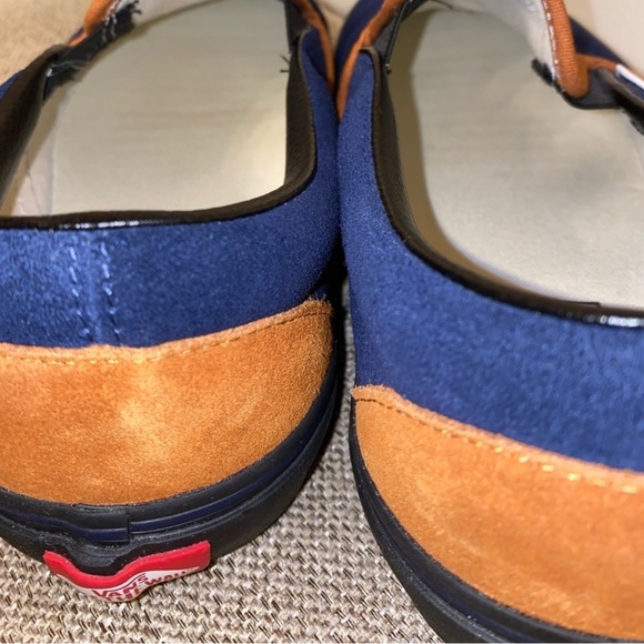 RARE Vans in Blue Suede - Picture 10 of 11